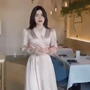 فستان سهرة ناعم حرير