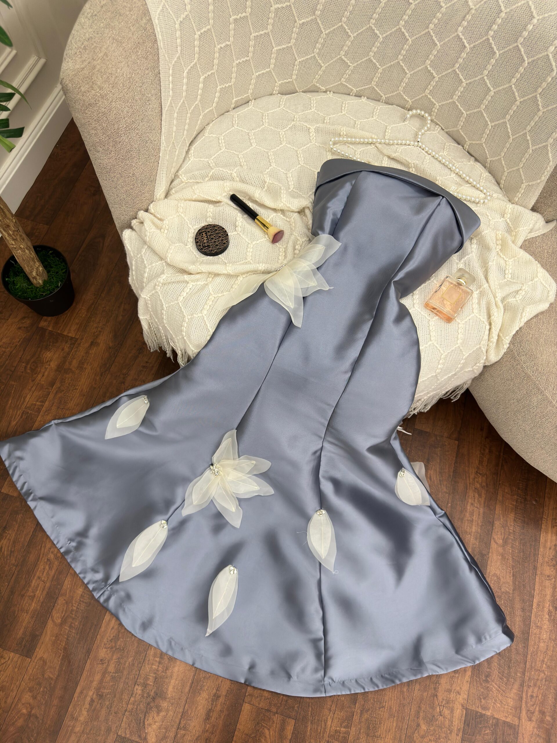 أجمل فساتين السهرة روعه - الصورة 4