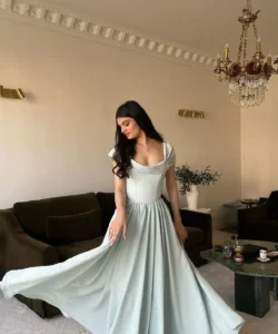 أجمل فستان سهرة لون تيفاني