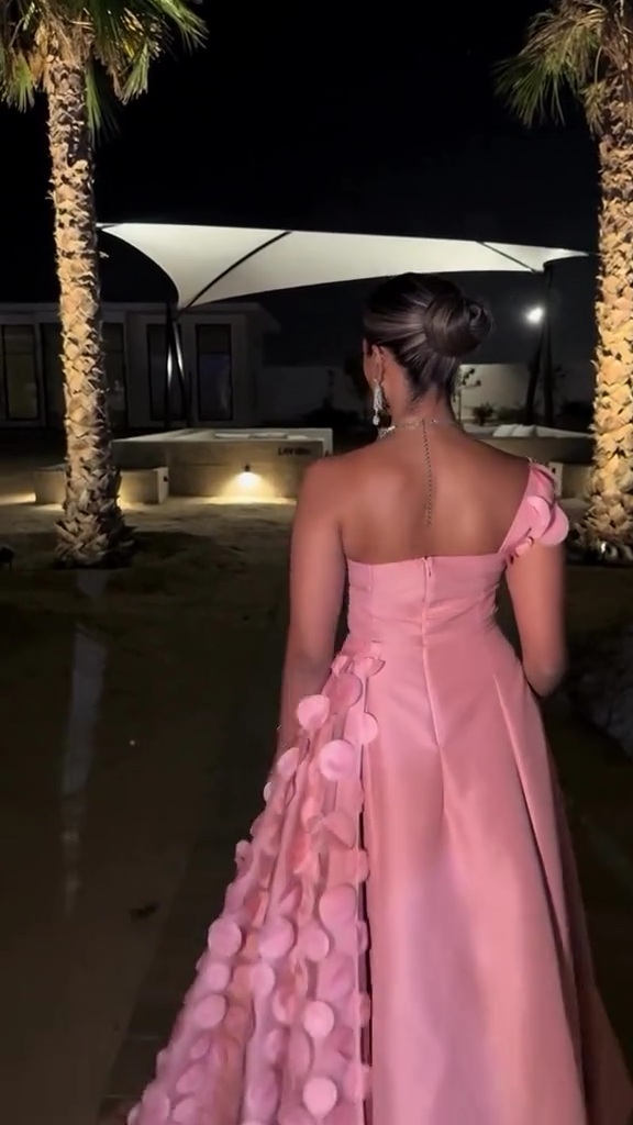 أجمل فستان سهرة فخم وانيق - الصورة 5