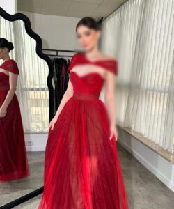 احلى فساتين سهرة لون أحمر