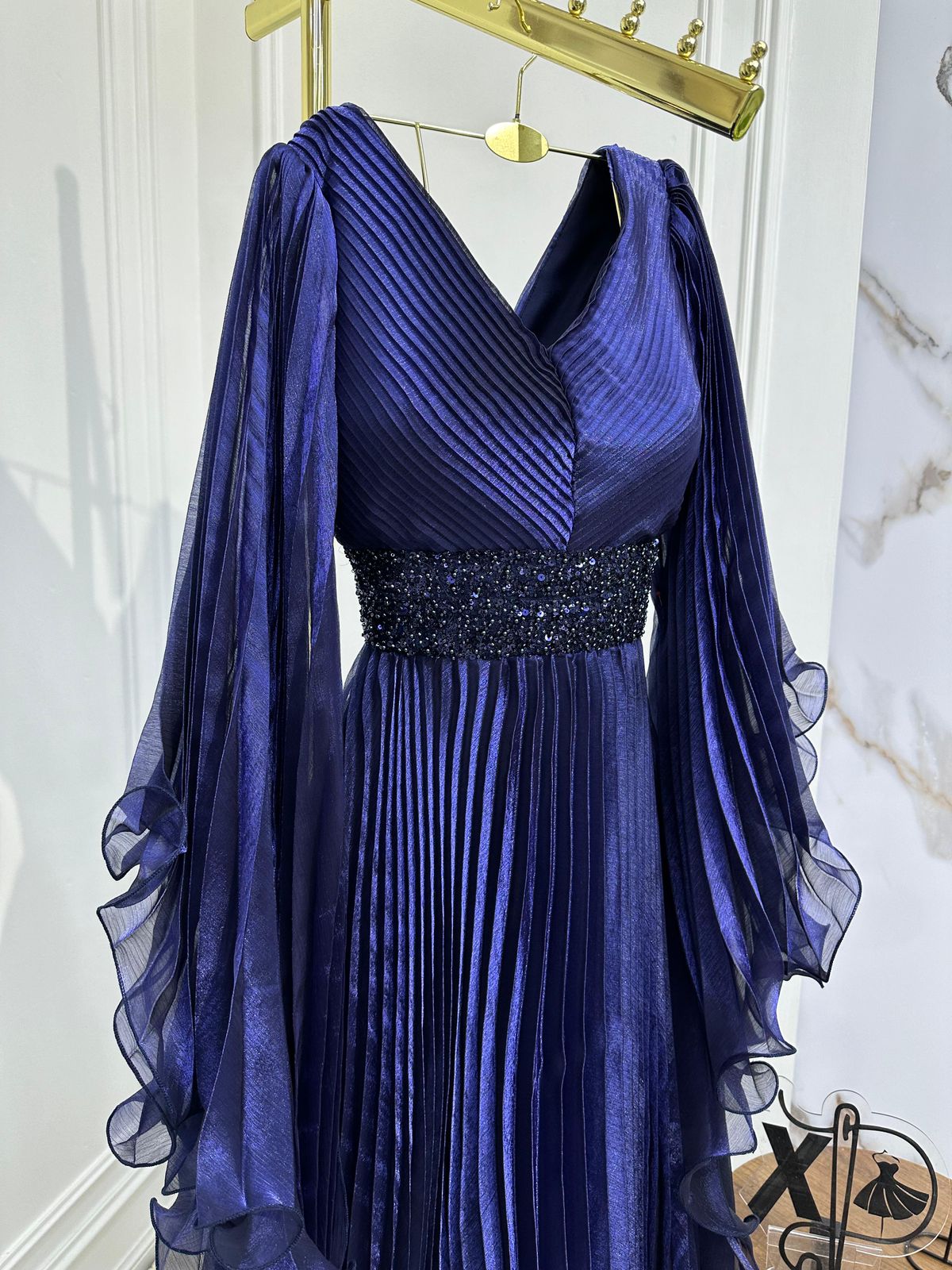 فستان سهرة لون كحلي روعه - الصورة 2