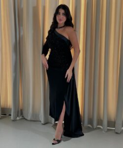 فستان سهرة اسود فخم وانيق