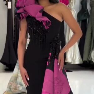 احلى فساتين سهرة بذيل طويل