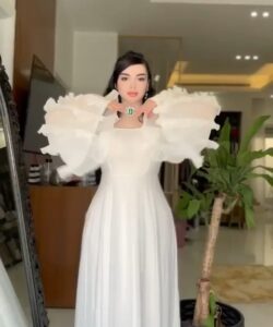 أجمل فستان سهرة لون أبيض