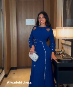 فستان سهرة لون نيلي روعه