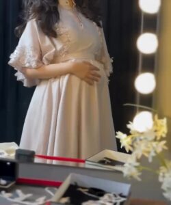 أجمل فساتين حوامل ناعمة وأنيقة