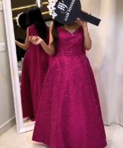 أجمل فساتين سهرة لون فوشيا