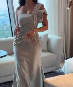 فساتين سهرة فخمة وانيقه