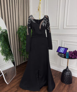 احلى فستان حفلات أسود طويل