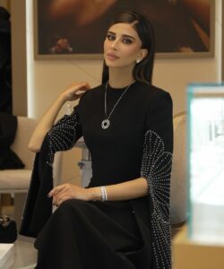 فساتين سهرة لون اسود جميل وانيق