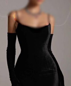 أجمل فستان سهرة مخمل