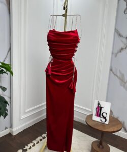 أجمل فساتين سهرة مخمل