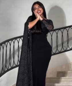 فستان سهرة دانتيل تحفه