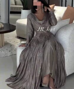 فساتين سهرة طويلة فخمة وانيقه