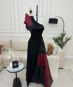 أجمل فستان سهرة لون اسود