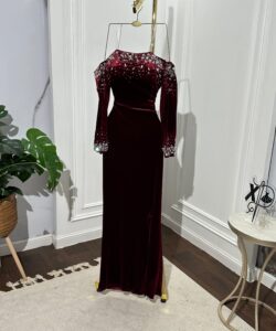 احلى فساتين سهرة مخمل