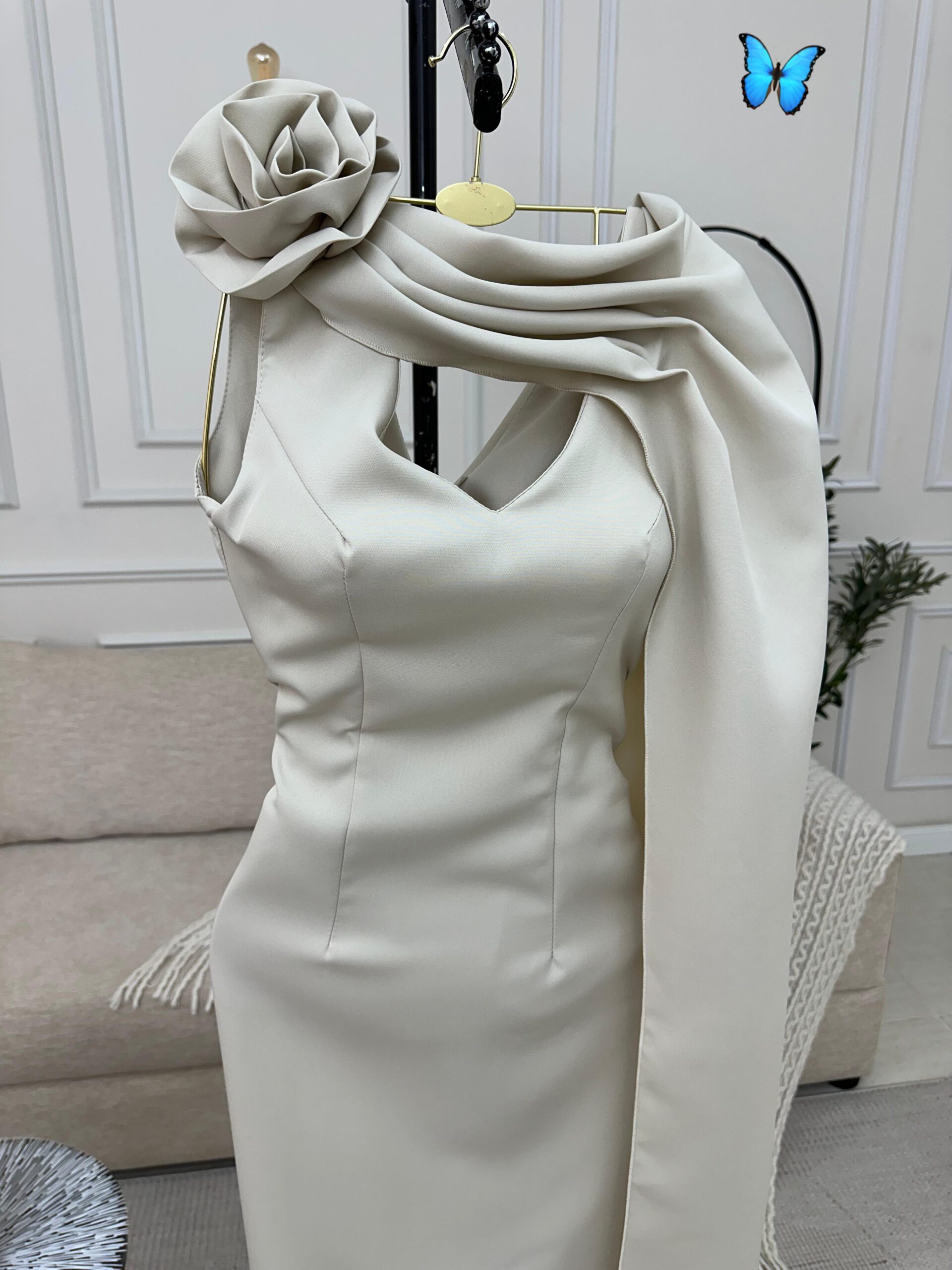 فساتين سهرة فخمة وانيقه - الصورة 5