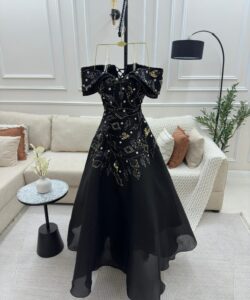 فستان اسود كلفة شك يدوي