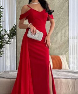 أجمل فساتين سهرة لون أحمر جذابة