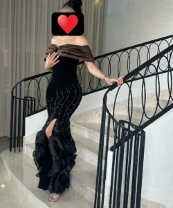 أجمل فستان سهرة لون أسود مخمل