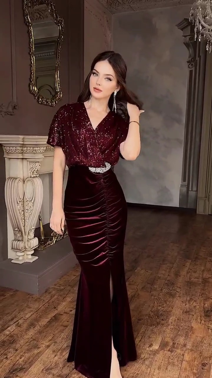 احلى فساتين سهرة مخمل