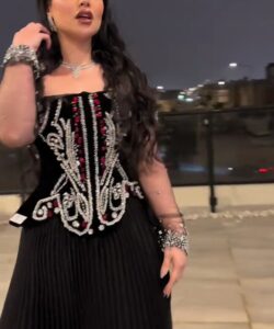 فساتين سهرة لون أسود روعه