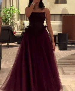 أجمل فساتين سهرة كريب مع تل