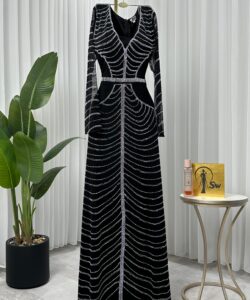 فستان سهرة تل لون اسود