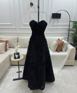 فستان سهرة لون اسود فخم وانيق
