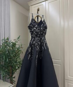 أجمل فستان سهرة لون اسود فخم