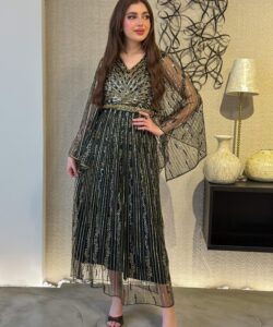 أجمل فستان سهرة مزين بترتر