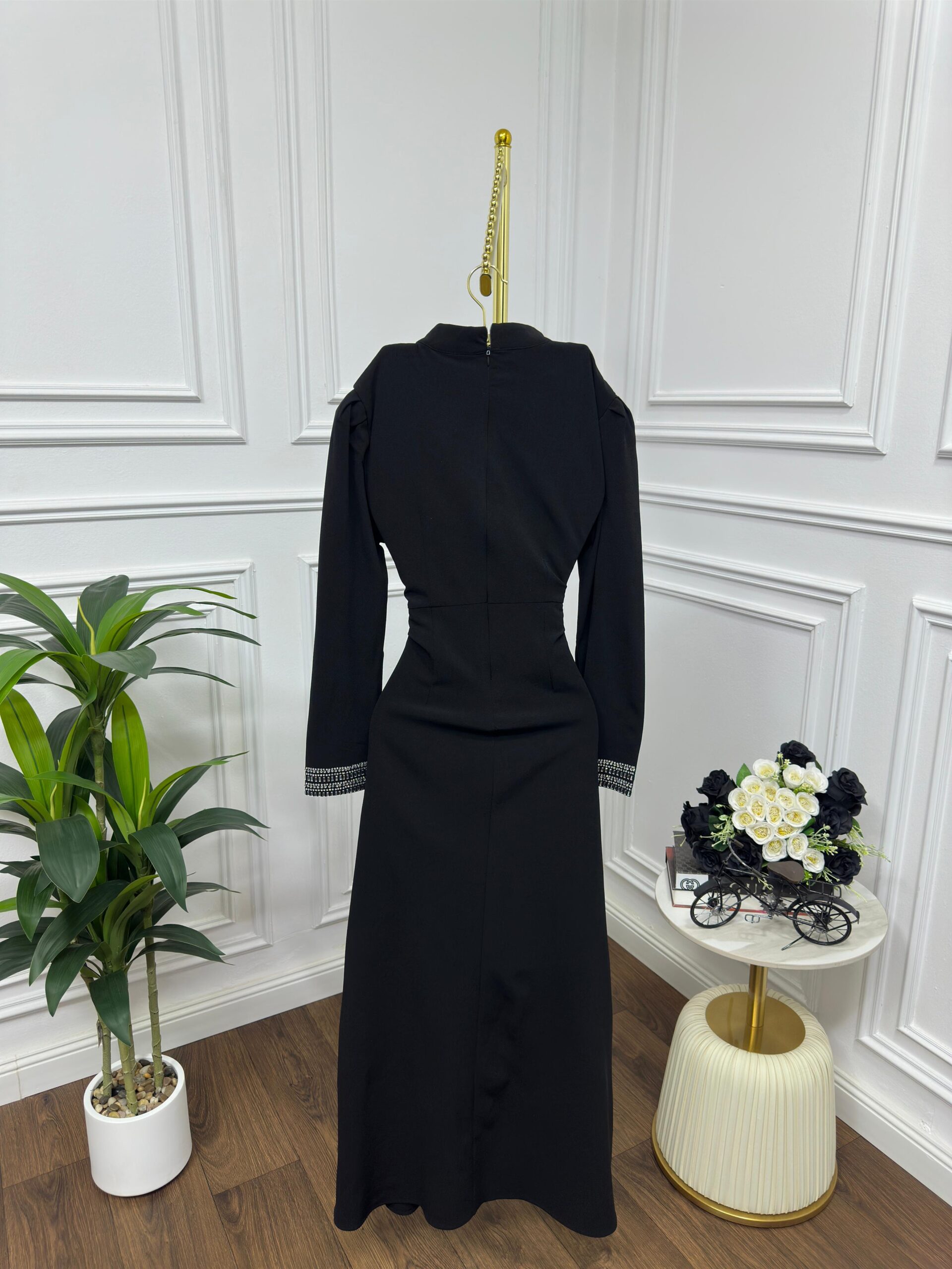 فستان سهرة فخم وانيق - الصورة 9