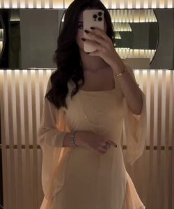 فساتين سهرة ناعمة