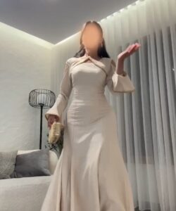 أجمل فستان سهرة لون بيج