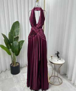 أجمل فستان سهرة لون موف