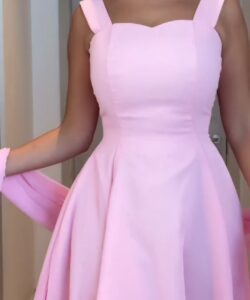 فستان سهرة ناعم فخم وانيق