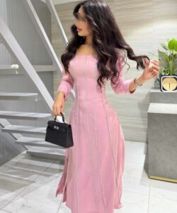 فساتين سهره لون وردى