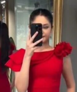 فساتين سهره لون احمر