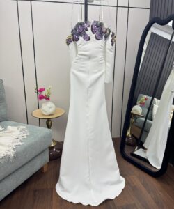 فساتين سهره لون ابيض