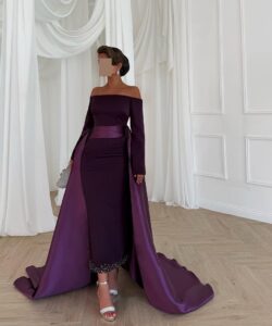 فساتين بذيل طويل