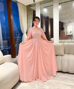 فستان سهرة ناعمة