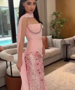 فساتين سهره لون وردي