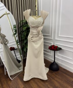 فساتين سهره لون ابيض