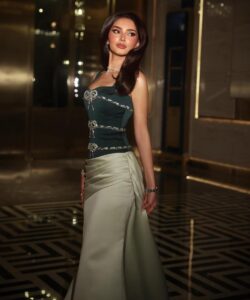 فساتين سهره استرتش