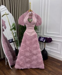 فساتين سهره باللون فوشي بنفسجي