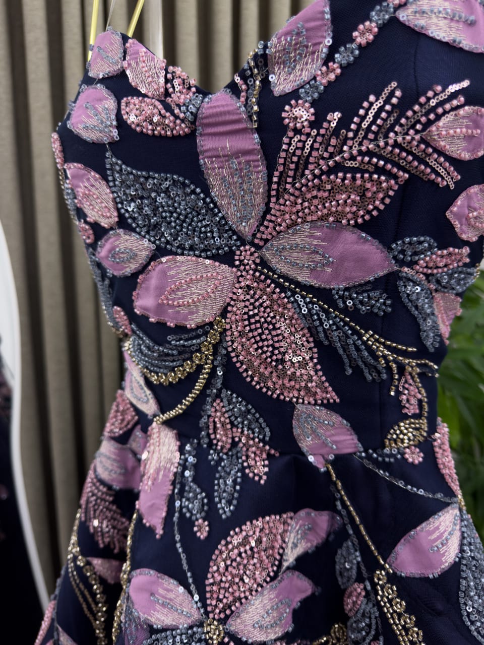 فساتين سهره لون كحلي - الصورة 5