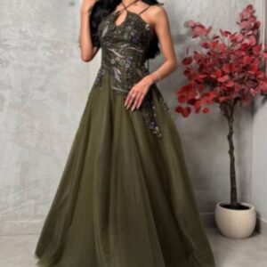 فساتين منفوشة