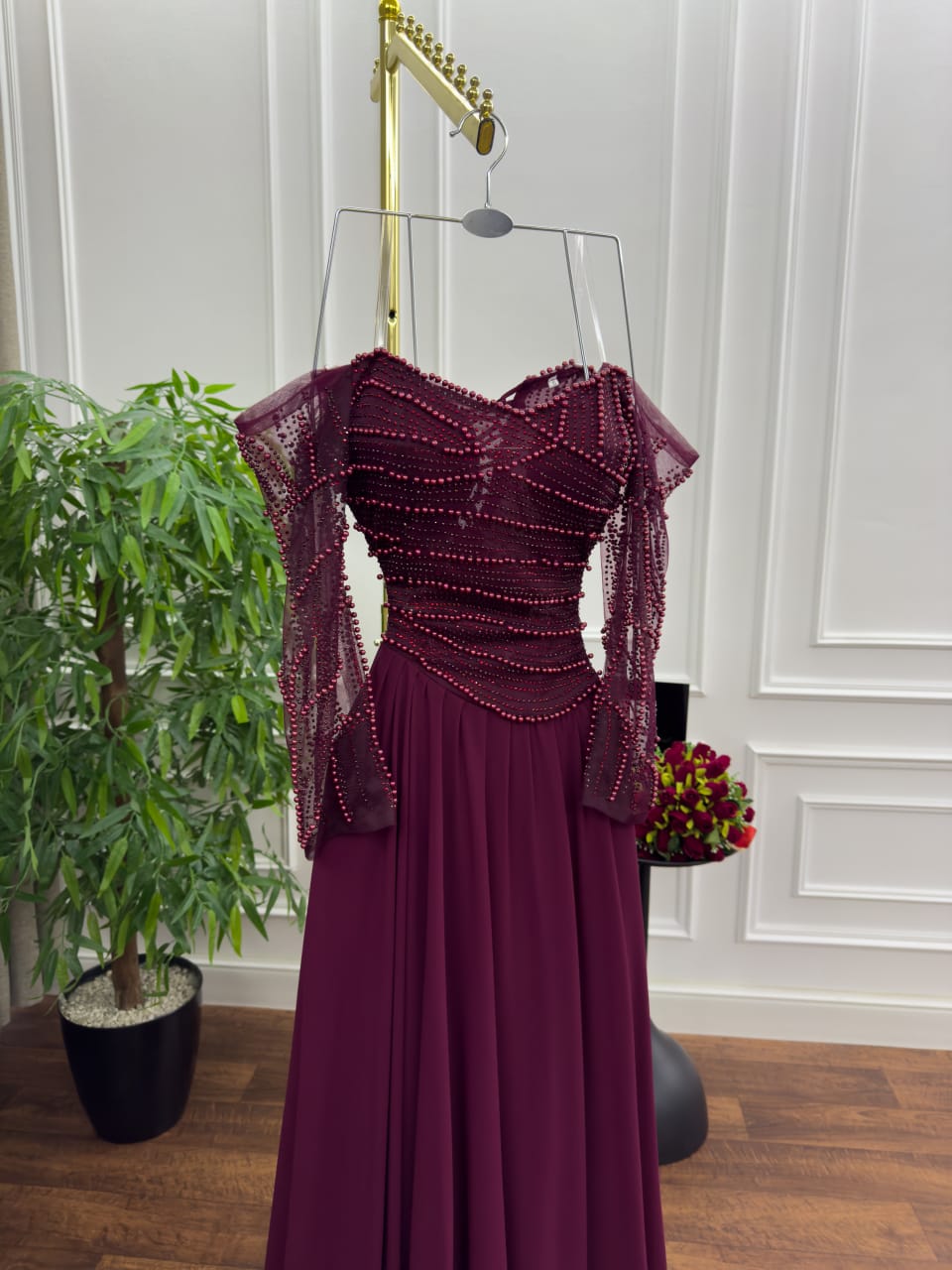 فساتين سهره لون عنابي - الصورة 2