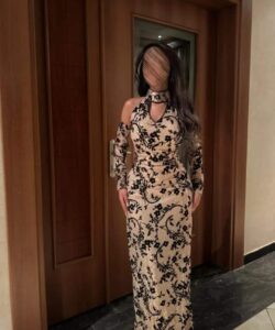 فساتين سهره لون كافيه في اسود